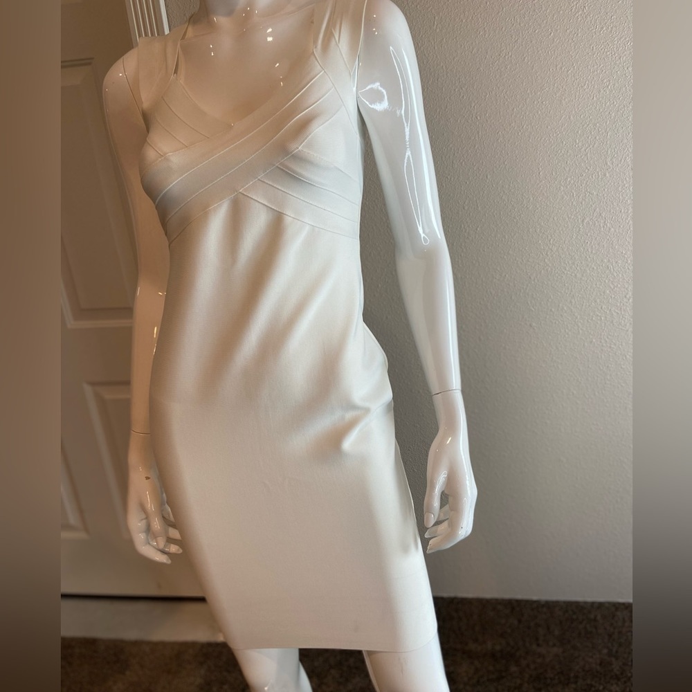 White Heavy Stretch Bodycon Mini Dress~Criss Cross Bodice~Back Zipper~Size M